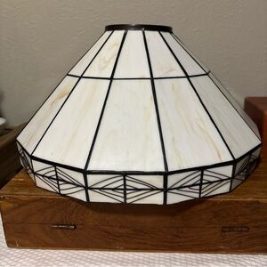 White Stained Glass Tiffany-Style Lamp Shade with Geometric Trim